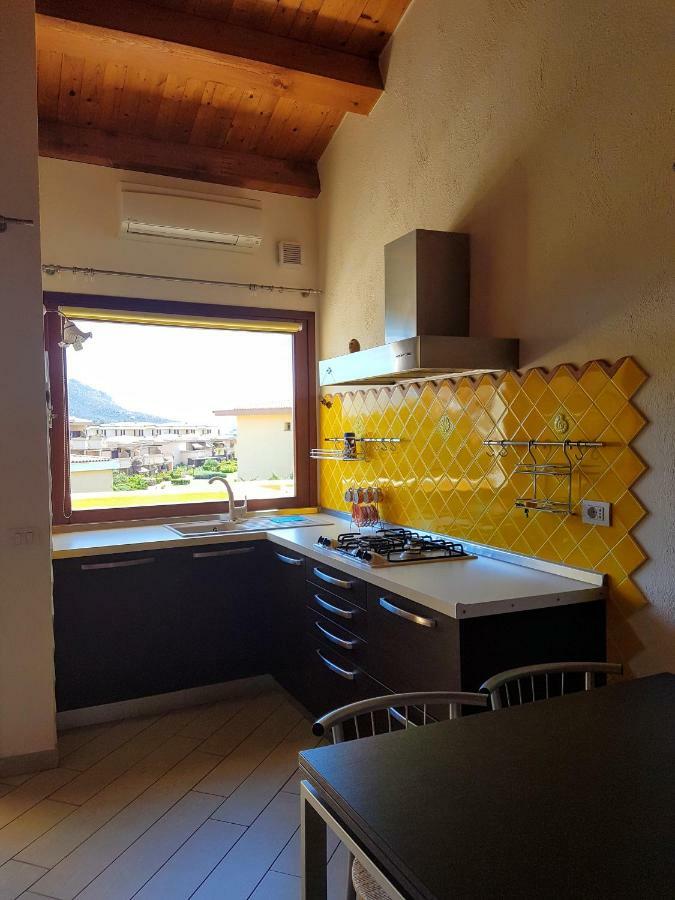 Appartement La Casa Di Chris à Golfo Aranci Extérieur photo
