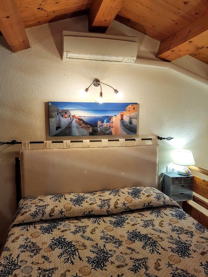 Appartement La Casa Di Chris à Golfo Aranci Extérieur photo